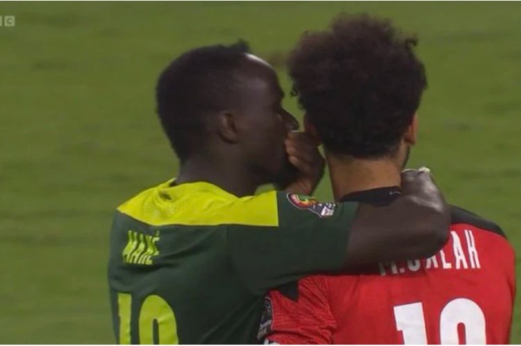 Sadio Mane and Mohamed Salah renew rivalry with top African award up for grabs