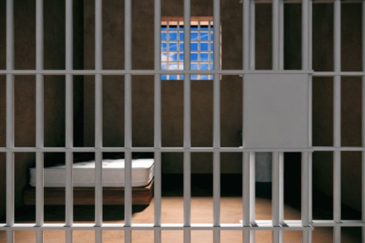 Former minister imprisoned by Guinea junta dies in jail