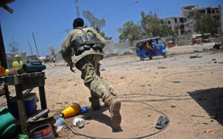 Eight dead as Somali forces battle Al-Shabaab at besieged hotel