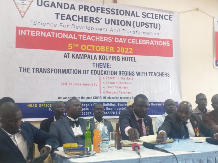 Teacher's day celebrations: science teachers call upon govt to consider them stakeholders