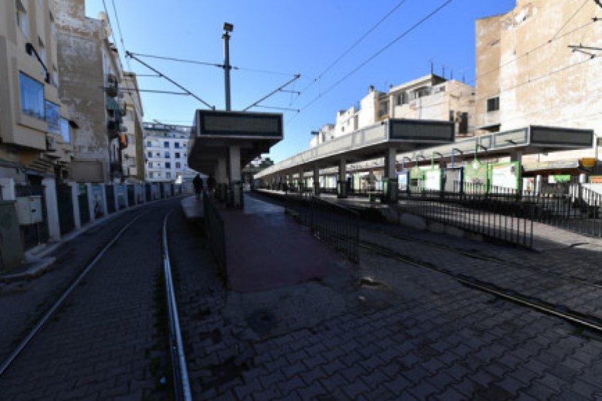 Tunisia transport workers strike amid economic woes