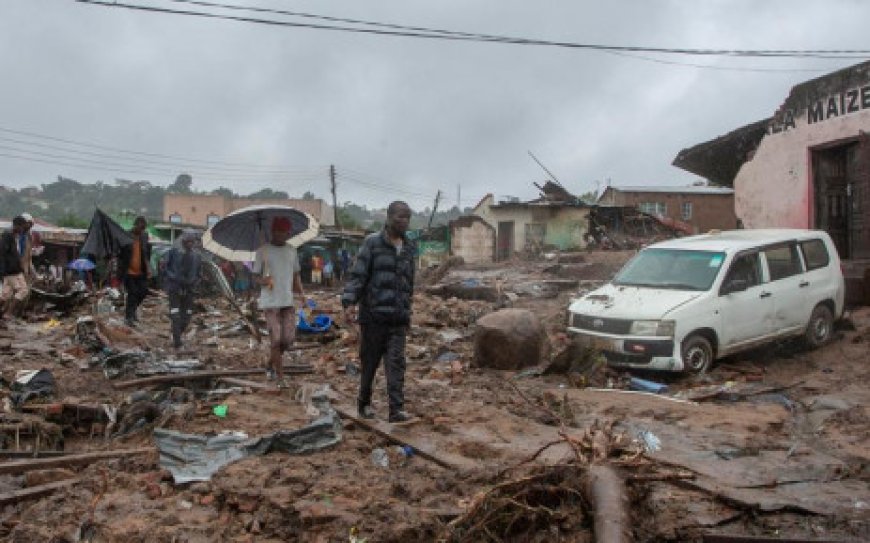 Malawi's cyclone toll to reach 1,200 as hopes fade