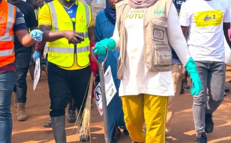 KCCA ED Leads Nakawa Clean-Up, Champions Household Waste Sorting for a Cleaner Kampala
