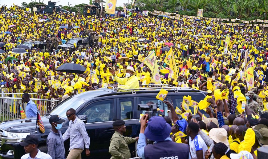 NRM Candidate President Museveni Courts Kanungu Voters with New Agriculture and Road Commitments