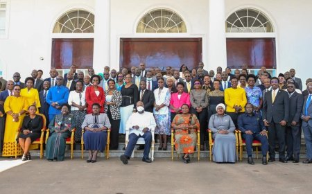 President Museveni Chairs Final Cabinet Meeting, Hails Team for Steering Uganda to Middle-Income Status