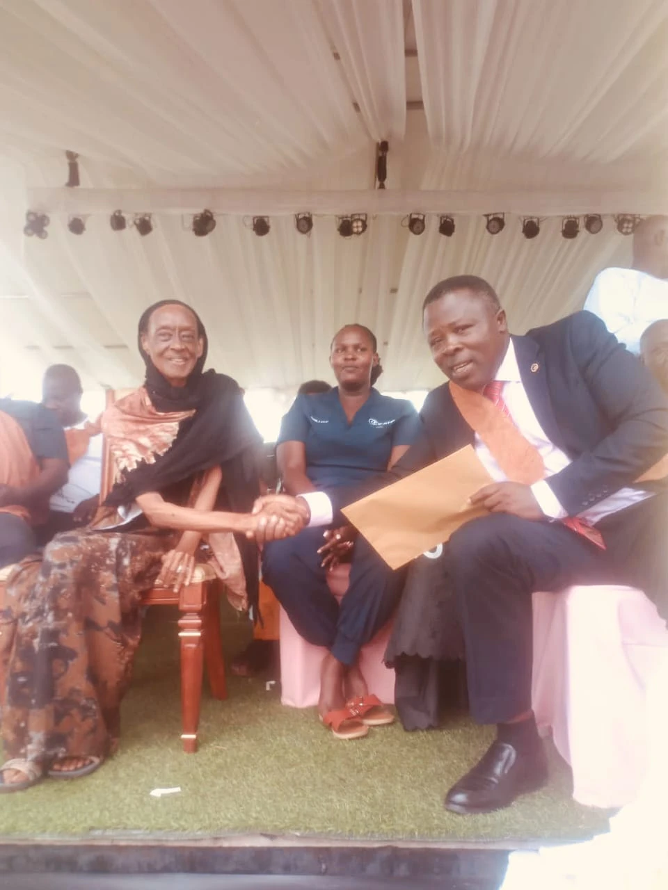 Bamasaaba Cultural Institution Delivers Condolence Message to Tooro Royal Family