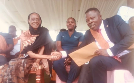 Bamasaaba Cultural Institution Delivers Condolence Message to Tooro Royal Family