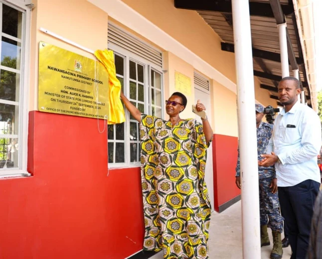 Hon. Kaboyo’s Office Funds, Commissions New Classroom Facilities in Busoga Schools